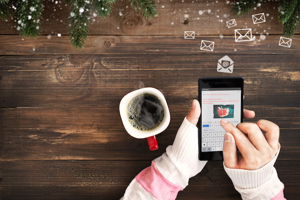 7 useful tips for creating more festive holiday emails